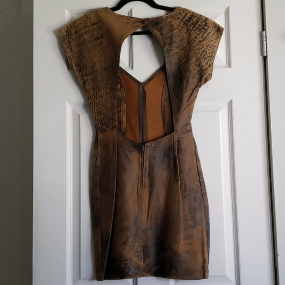 Vintage leather dress - Picture 2 of 5